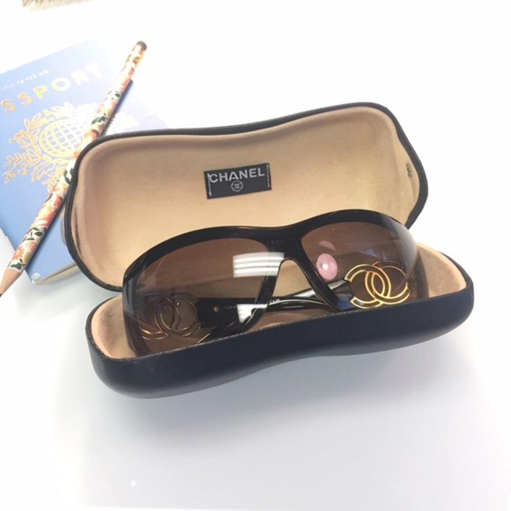 Authentic Chanel Sunglasses 6020